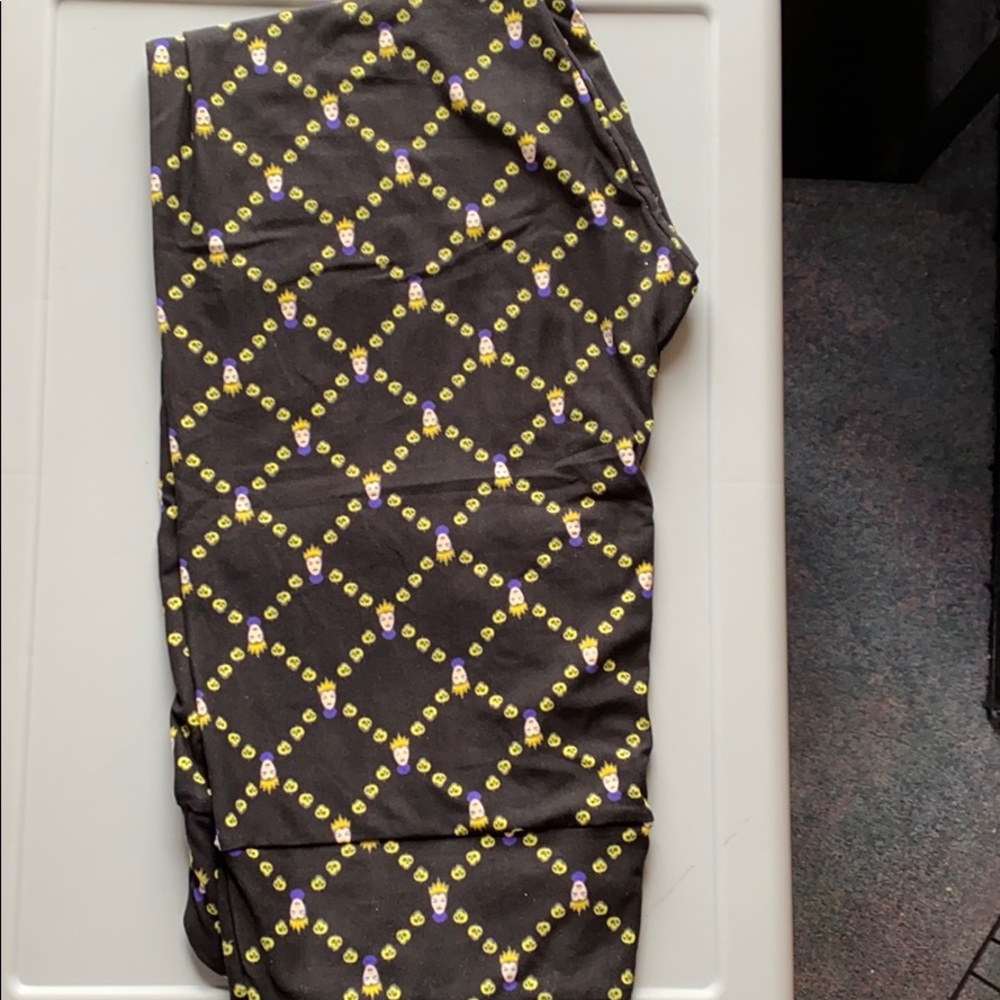 LuLaRoe TC2 Maleficent Leggings BNWOT